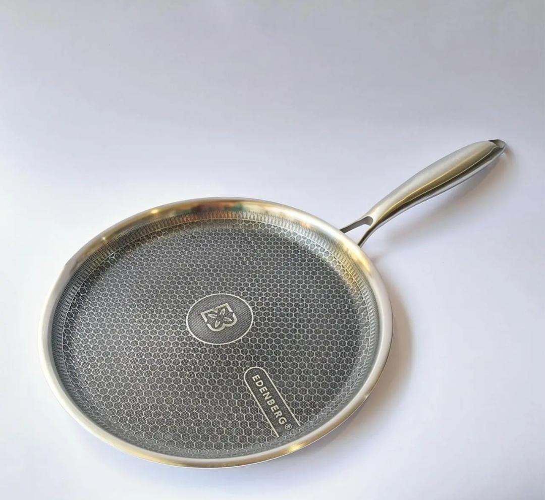 Сковорода для блинов Edenberg из нержавеющей стали с трехслойным антипригарным покрытием 24 см (EB-13053) Сковорода для блинов Edenberg из нержавеющей стали с трехслойным антипригарным покрытием 24 см (EB-13053)