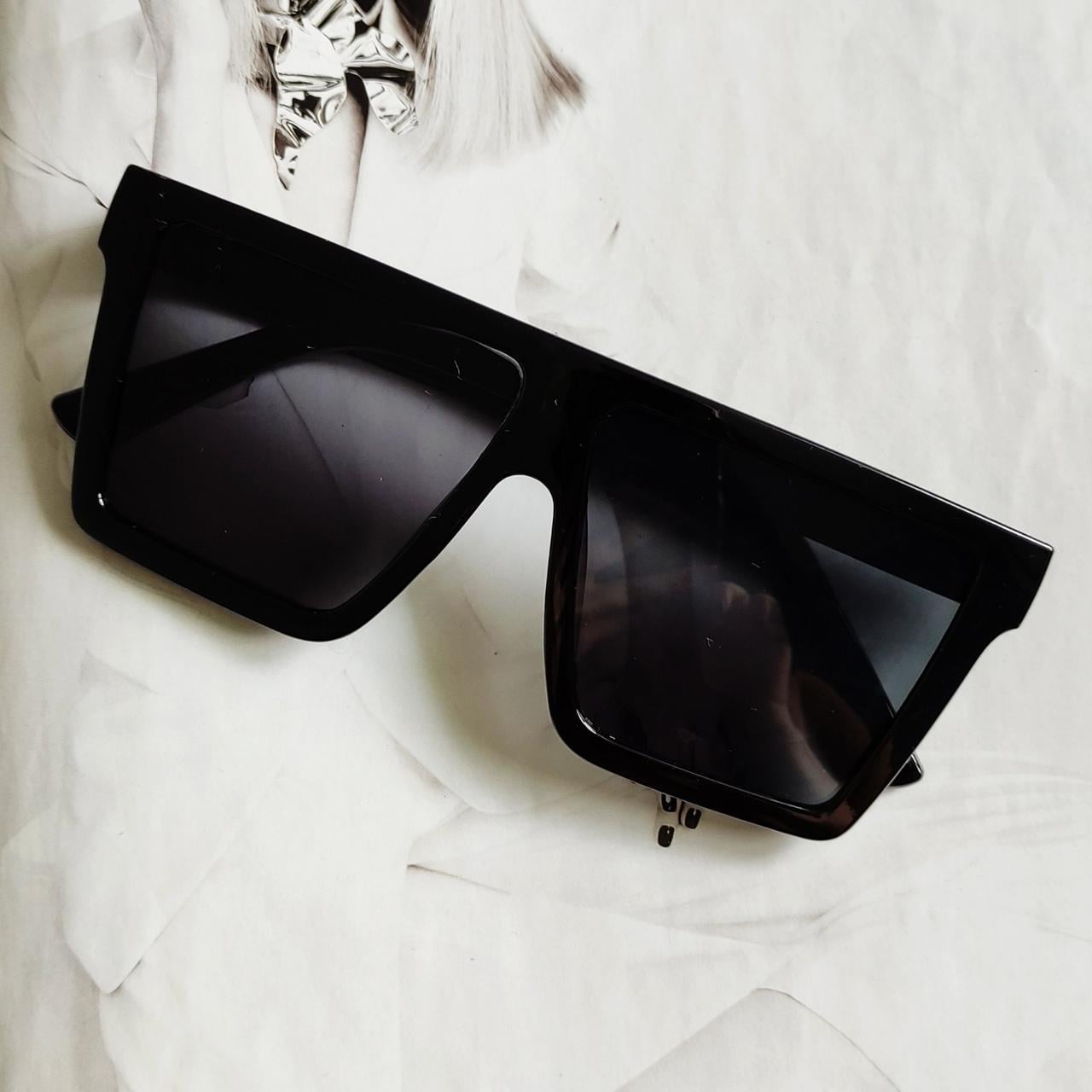 Солнцезащитные очки квадрат Черный глянцевый