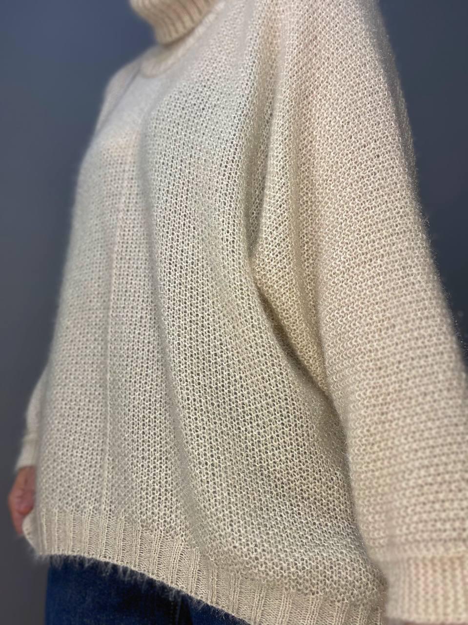 Светр жіночий MY FASHION 3267 павутинка оверсайз широкий комір хомут подовжений р. 44-48 Бежевий (3117) - фото 8