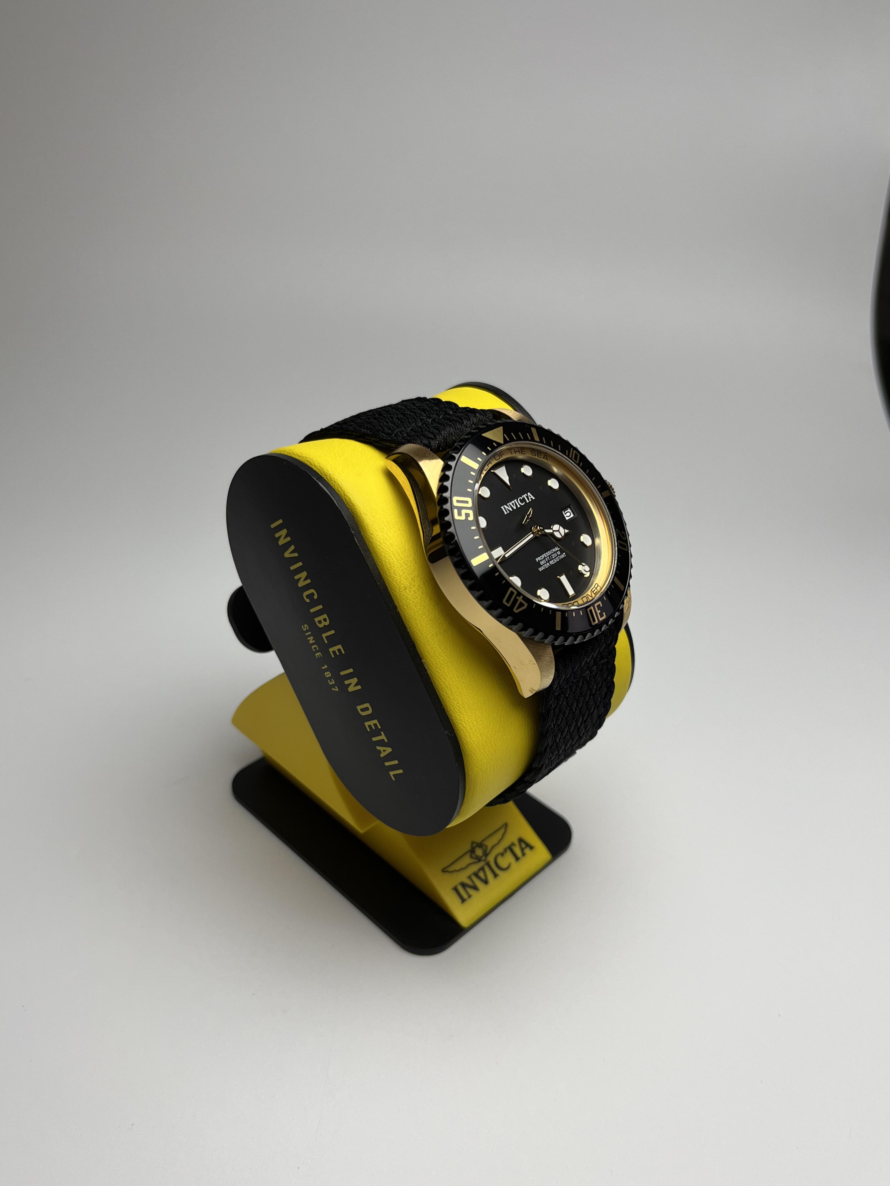 Годинник чоловічий Invicta 38238 Pro Diver (27209277) - фото 3 Годинник чоловічий Invicta 38238 Pro Diver (27209277) - фото 3