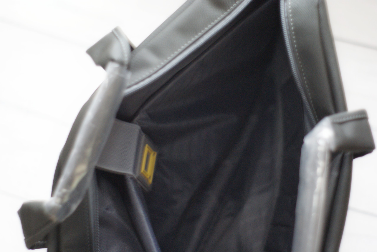 Сумка-портфель для ноутбука до 17" та документів Чорний (IBN004B) - фото 8 Сумка-портфель для ноутбука до 17" та документів Чорний (IBN004B) - фото 8