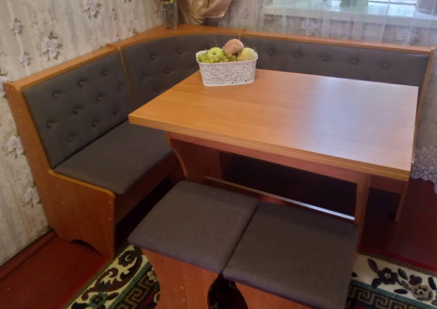 М'який куток MS Бонус нова в комплекті з столом та двома табуретками 154х114 см Яблуня (MS-KSTT-BN-Y) - фото 3 М'який куток MS Бонус нова в комплекті з столом та двома табуретками 154х114 см Яблуня (MS-KSTT-BN-Y) - фото 3