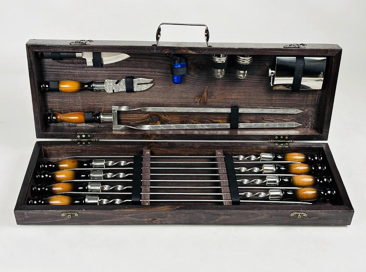 Набор шампуров и аксессуаров Скиф 19 предметов Коричневый (150-10-KS-7608)