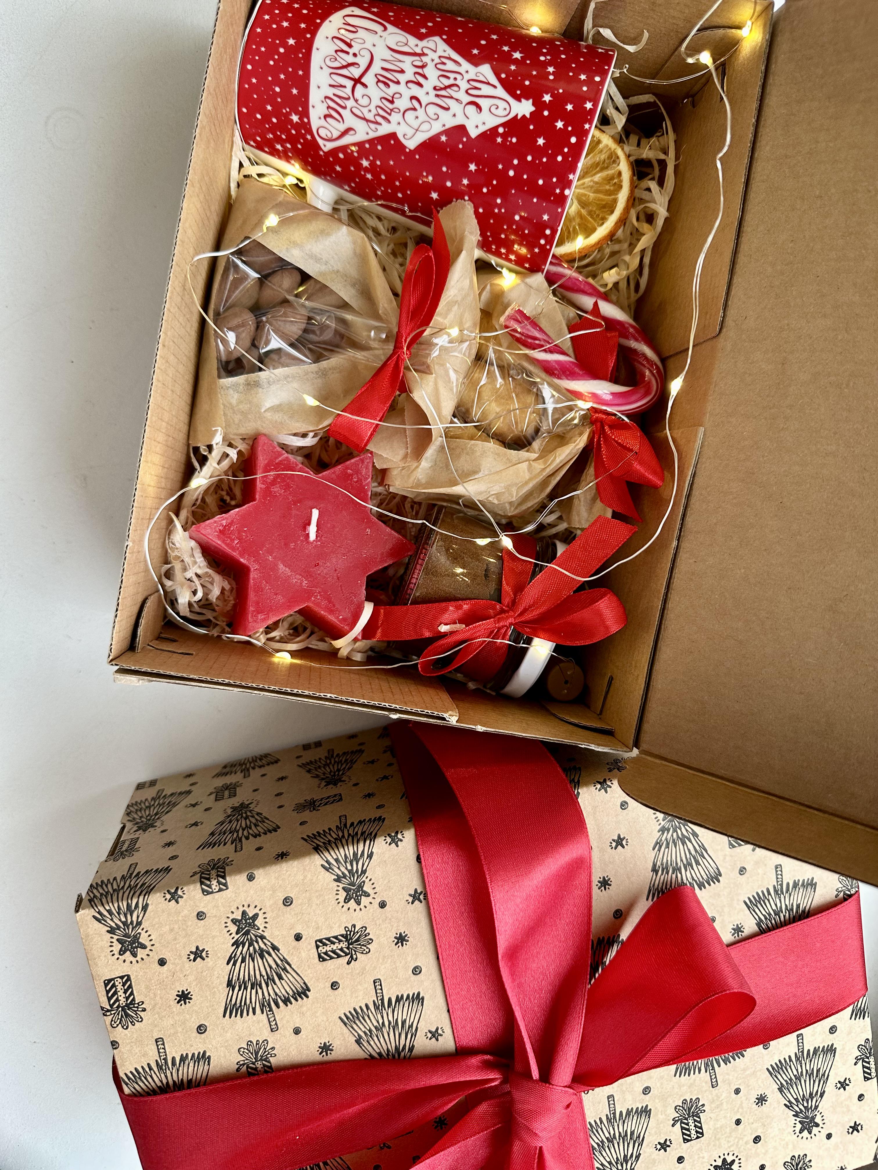 Набір новорічний з ароматною кавою та смаколиками (13530704) - фото 10 Набір новорічний з ароматною кавою та смаколиками (13530704) - фото 10