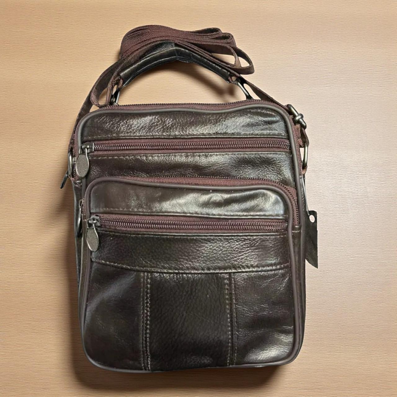 Сумка месенджер мужская кожаная через плечо из натуральной кожи 23х19х9 см Коричневый (2732414513) Сумка месенджер мужская кожаная через плечо из натуральной кожи 23х19х9 см Коричневый (2732414513)