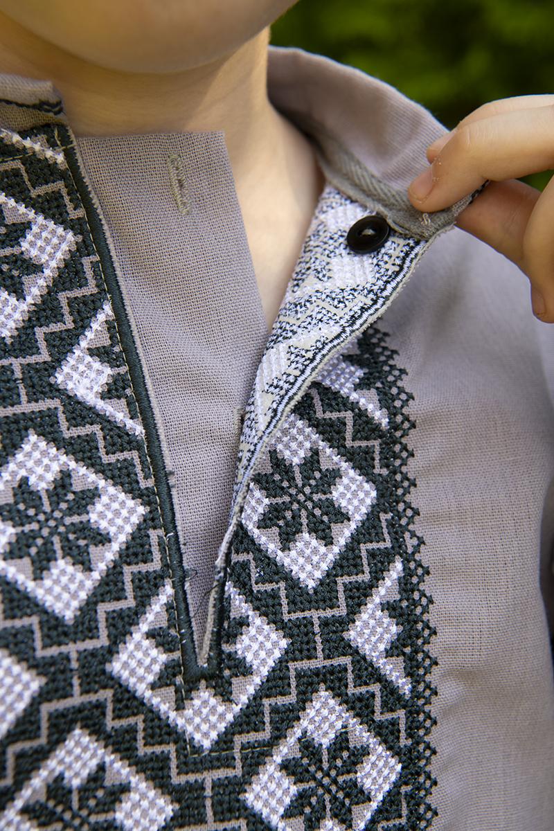 Вышиванка на мальчика лен с длинным рукавом 164 см Серый (2122055548) - фото 2 Вышиванка на мальчика лен с длинным рукавом 164 см Серый (2122055548) - фото 2