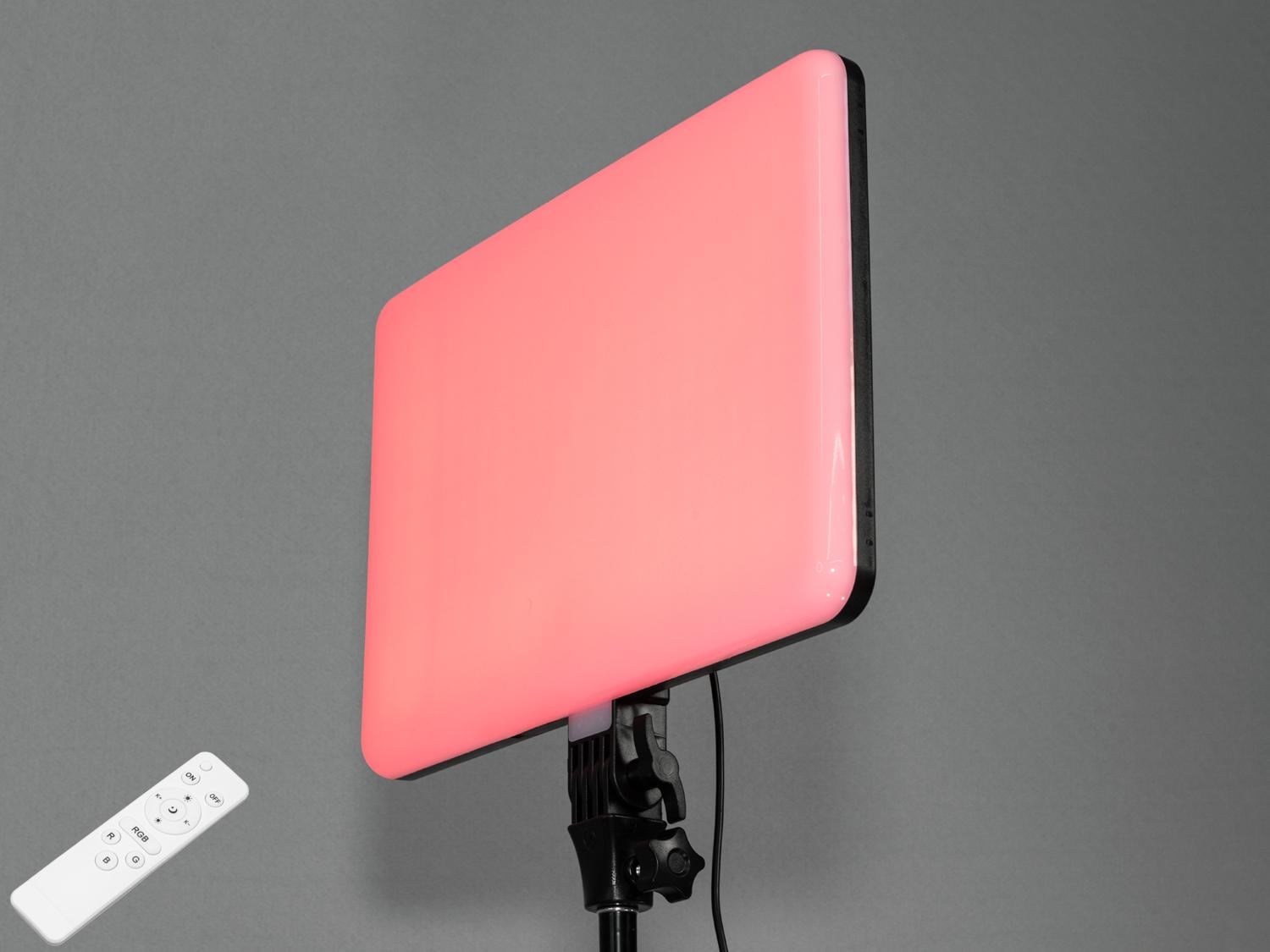 Прожектор для видеосъемки с пультом без штатива 220 В (SL-A101RGB)