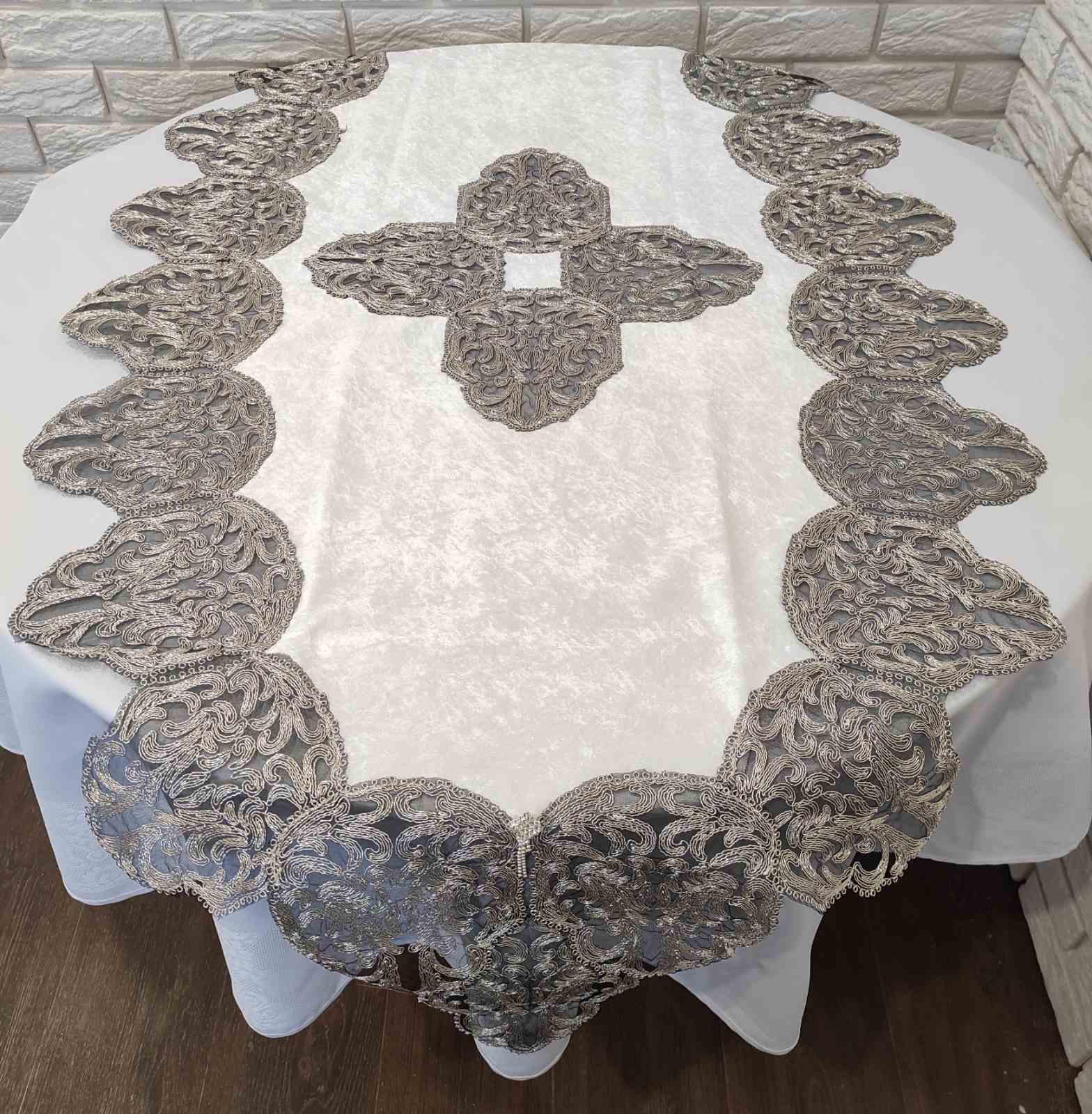 Дорожка велюровая Acme с кружевом 70x160 Harem Krem (CN7575)