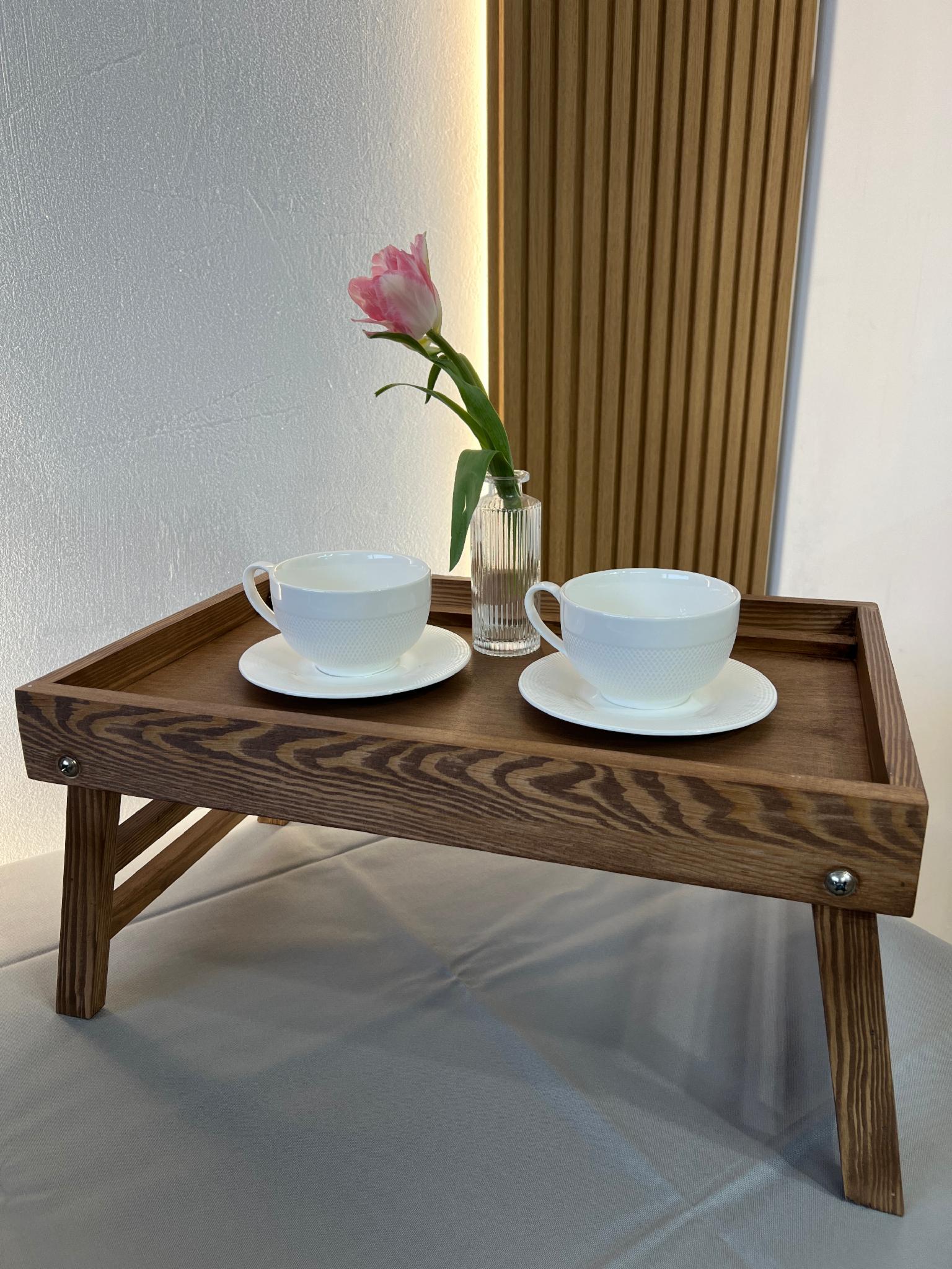 Столик для сніданку дерев'яний Кіпаріс 50х33х25 см Коричневий - фото 1 Столик для сніданку дерев'яний Кіпаріс 50х33х25 см Коричневий - фото 1