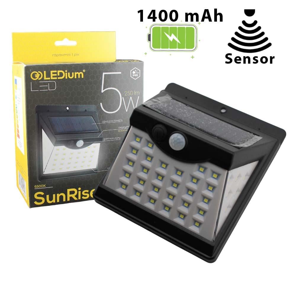 Світильник на сонячній панелі SunRise 5W 250Lm 1400 mAh з датчиком руху IP65 (17482) - фото 3 Світильник на сонячній панелі SunRise 5W 250Lm 1400 mAh з датчиком руху IP65 (17482) - фото 3
