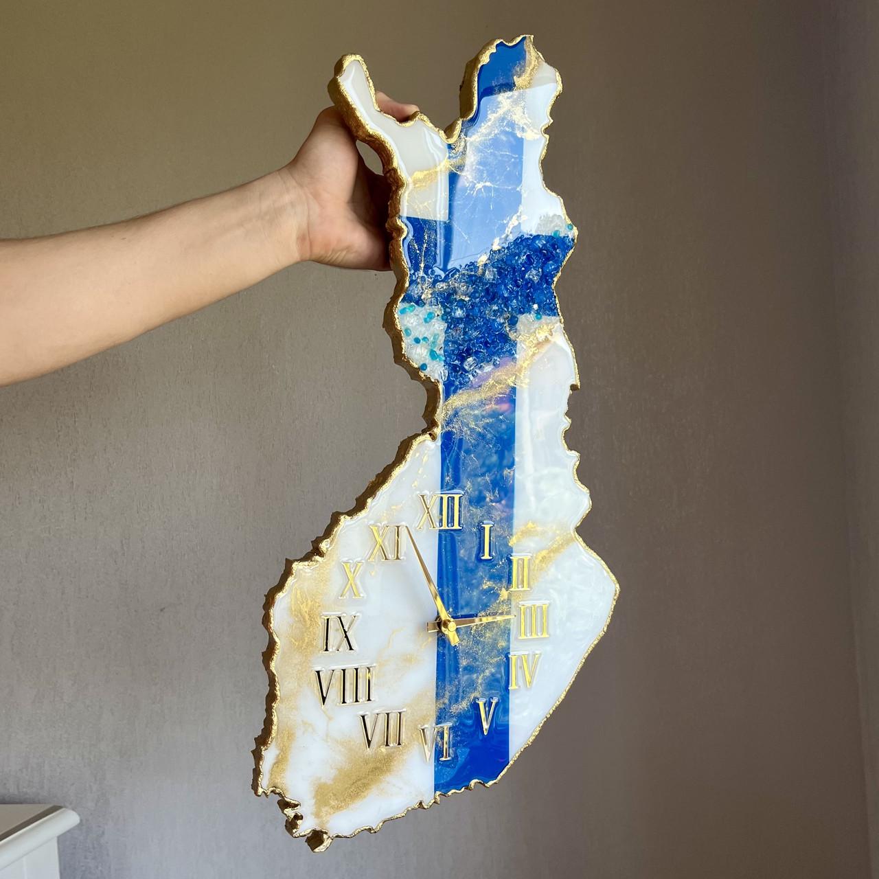 Часы настенные из эпоксидной смолы Карта Финляндии 70х32 см