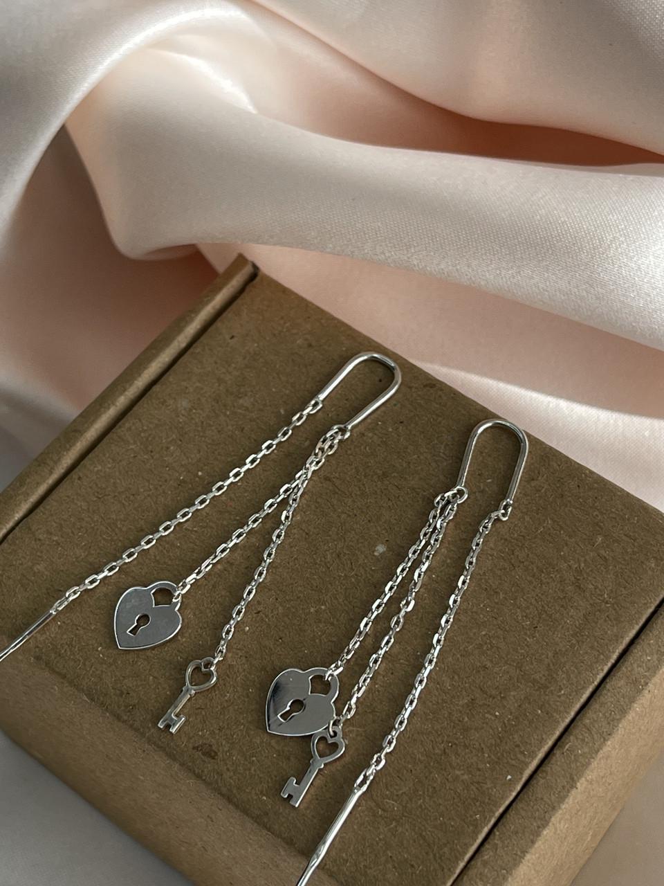 Сережки срібні протяжки Замок і ключ подвійні 925 проба (26943743) - фото 3