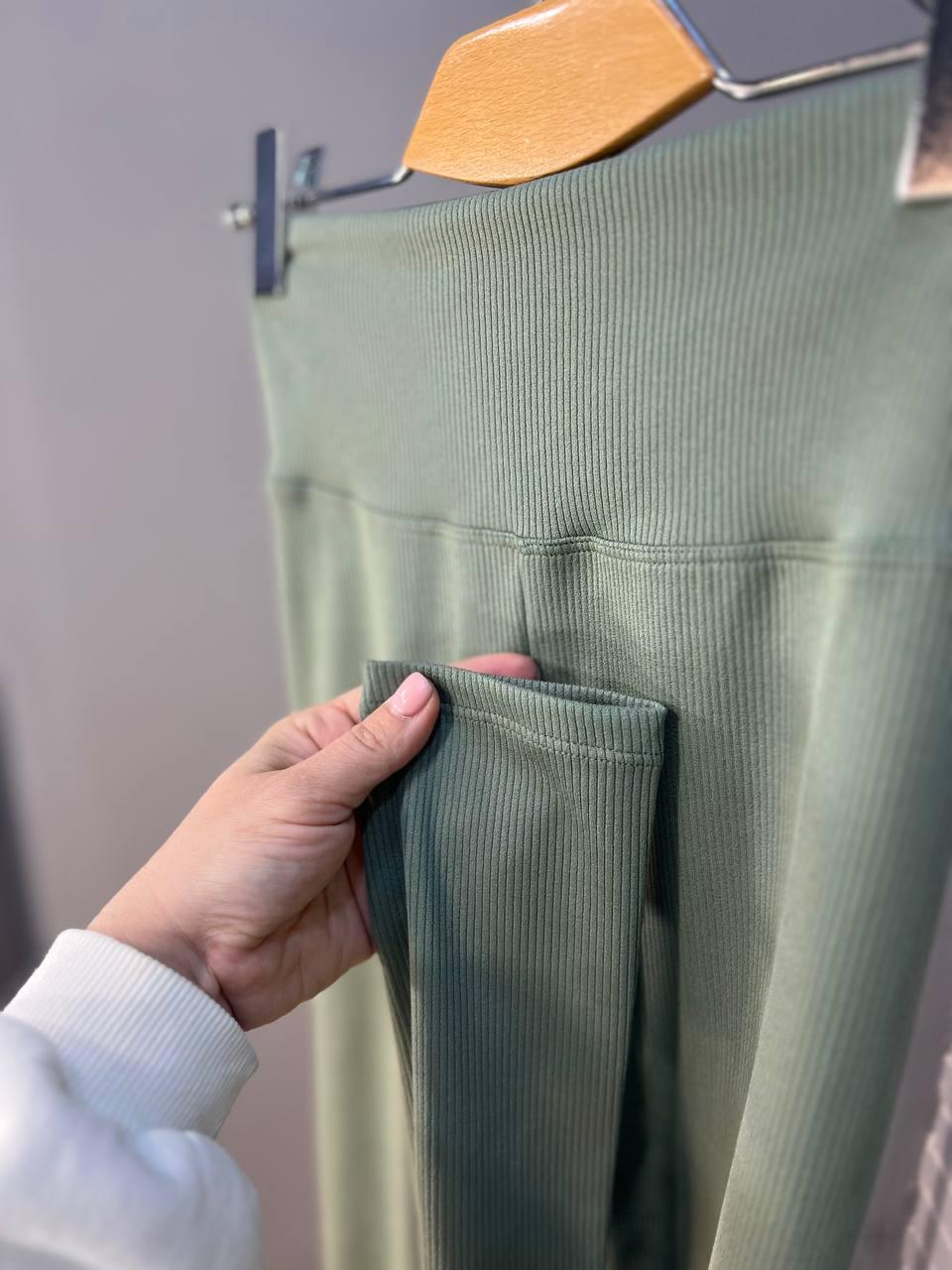 Лосины женские LADY HUREM 2247 рубчик широкий утягивающий пояс S Хаки (1534) - фото 5 Лосины женские LADY HUREM 2247 рубчик широкий утягивающий пояс S Хаки (1534) - фото 5