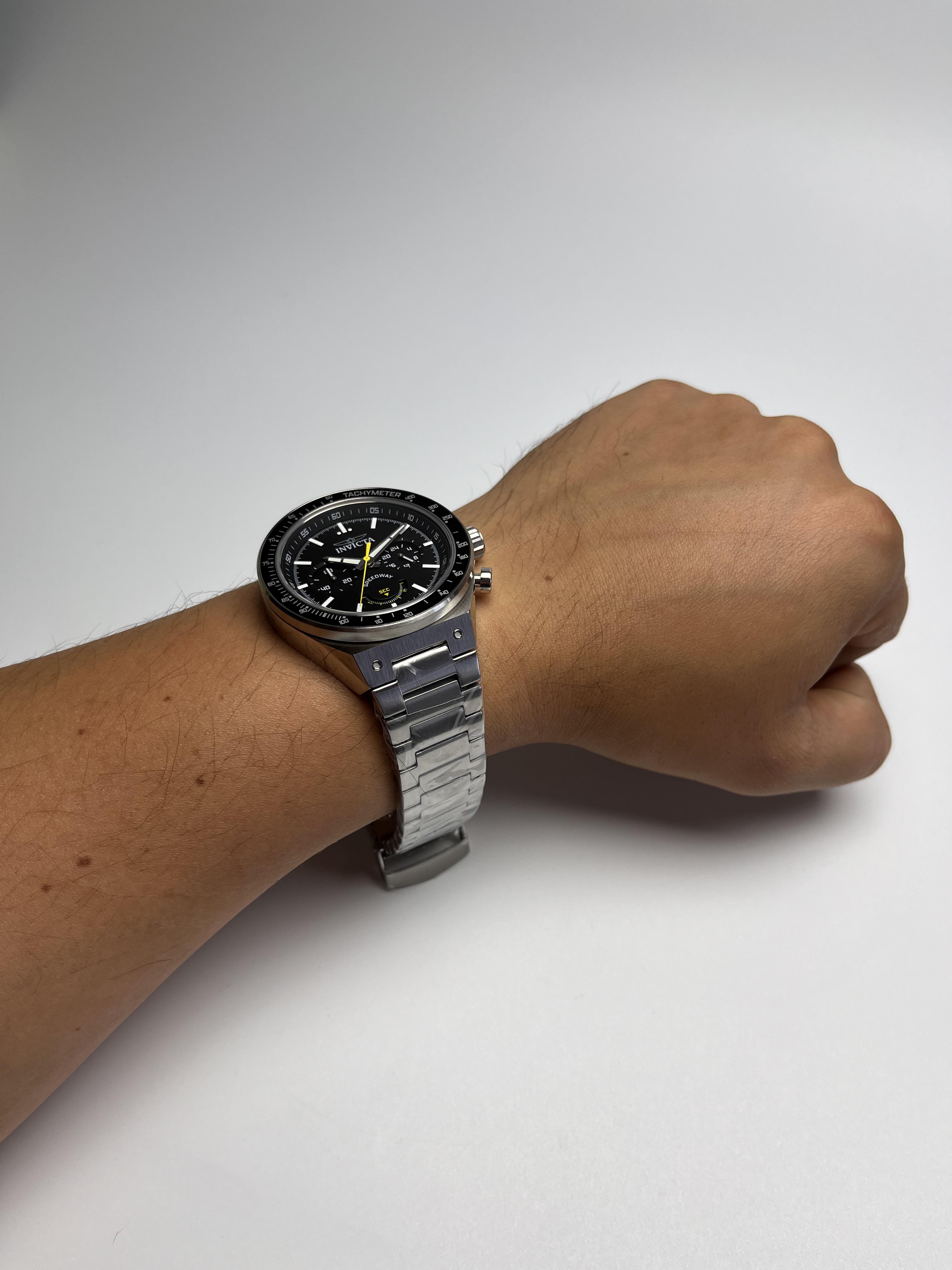 Наручний годинник чоловічий Invicta 49376 Speedway (29182399) - фото 7 Наручний годинник чоловічий Invicta 49376 Speedway (29182399) - фото 7