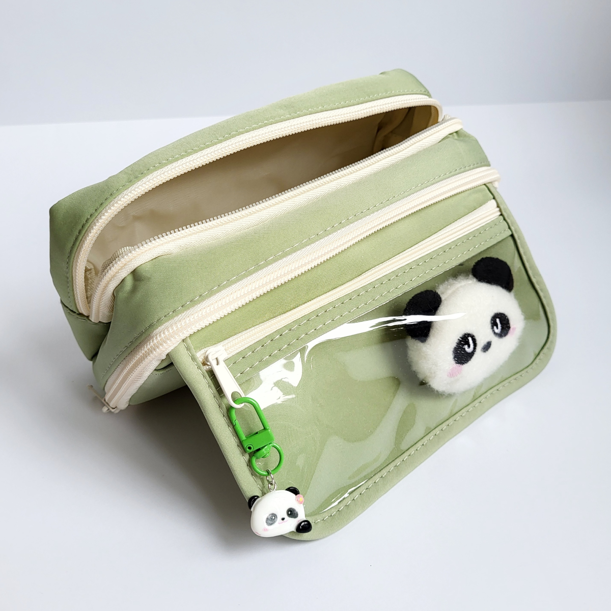 Пенал школьный мультифункциональный 9 отделений с пластиковым и плюшевым брелоком Панда Зеленый (88) Пенал школьный мультифункциональный 9 отделений с пластиковым и плюшевым брелоком Панда Зеленый (88)