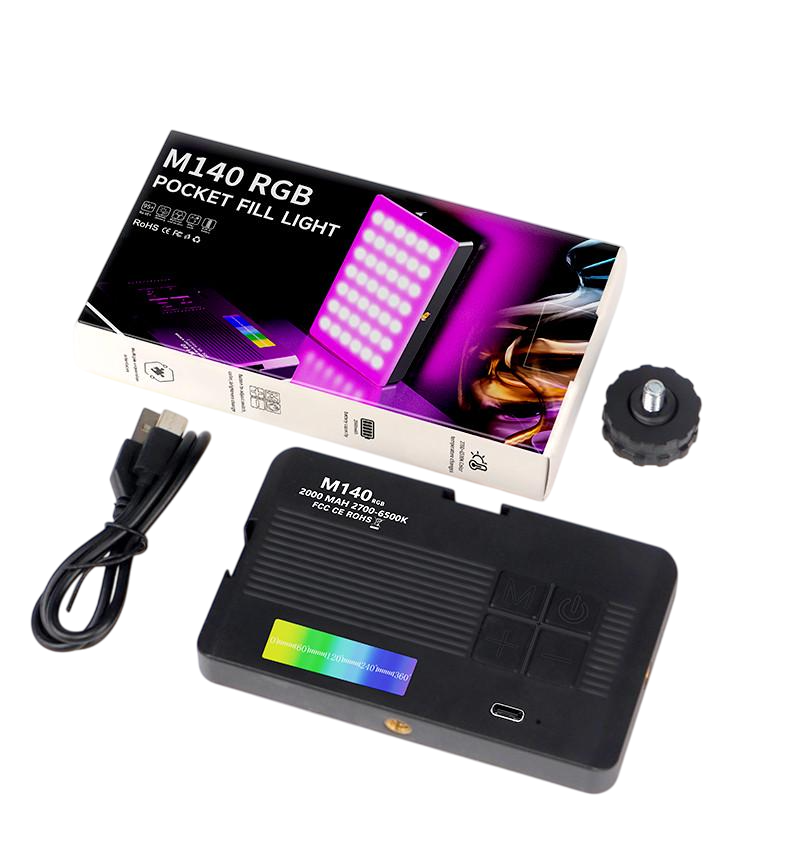 Cвет LED M140 RGB Pocket Fill Light с возможностью крепления на смартфон и с встроенным аккумулятором