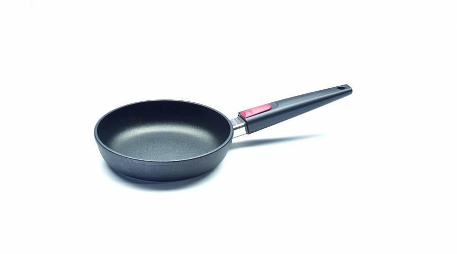 Сковорідка Woll Nowo Titanium d 20 см (W1520N)