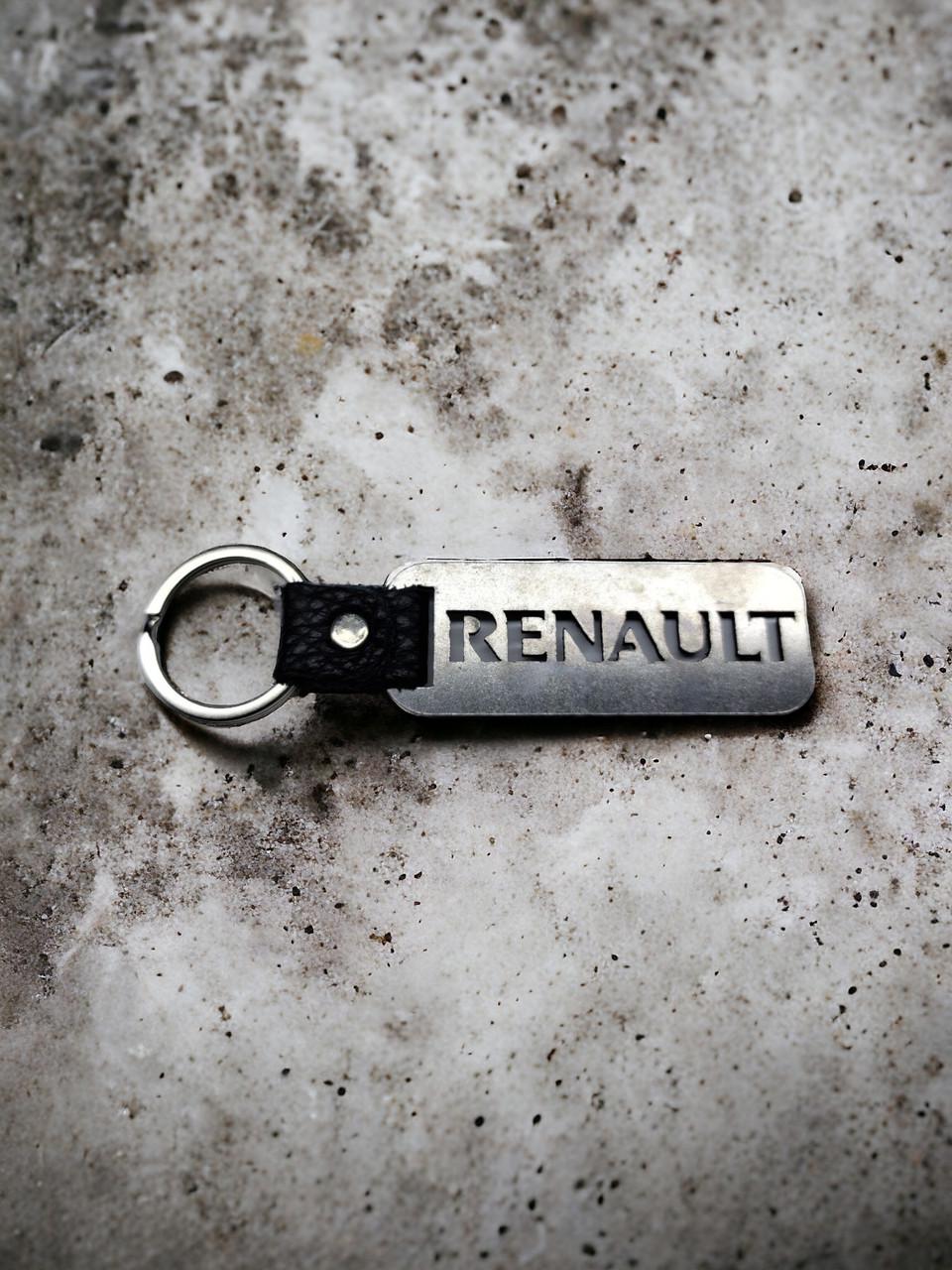 Брелок для автомобиля Renault металлический (2227177259)