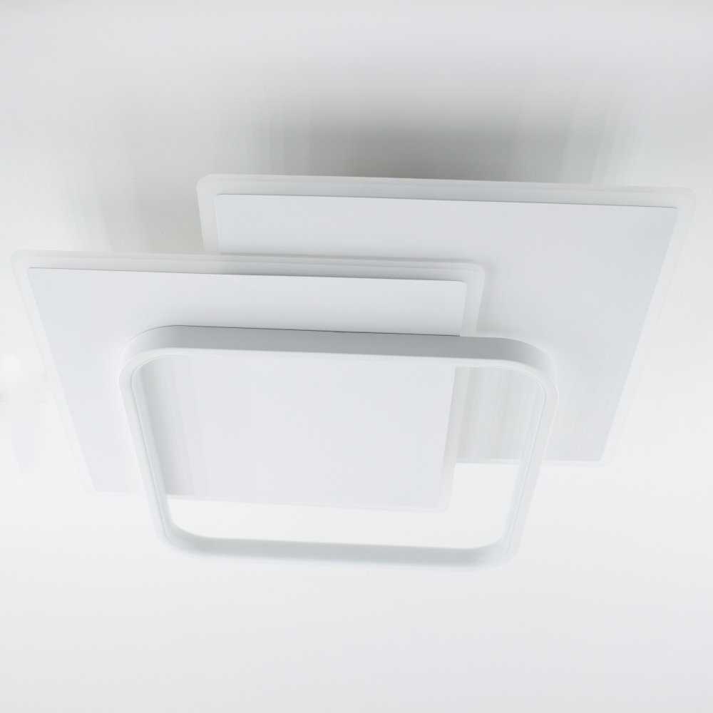 Люстра управляемая светодиодная VEGA triple 3S On/Off 80W White