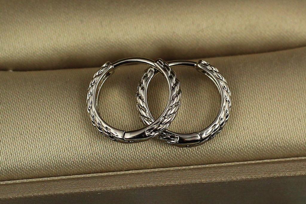 Серьги Xuping Jewelry кольца спиралька 1,4 см Серебристый