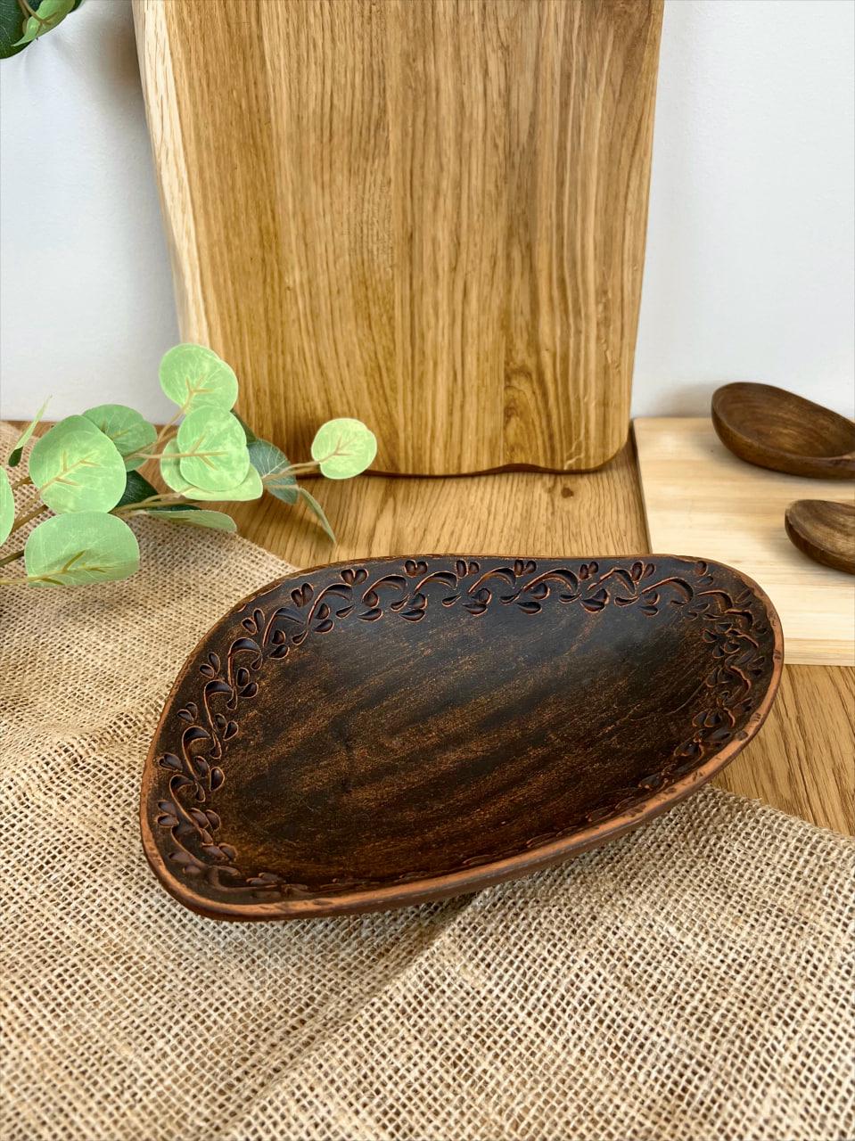 Блюдо овальное керамическое глиняное резное декор 1 л (3000-26) - фото 6 Блюдо овальное керамическое глиняное резное декор 1 л (3000-26) - фото 6