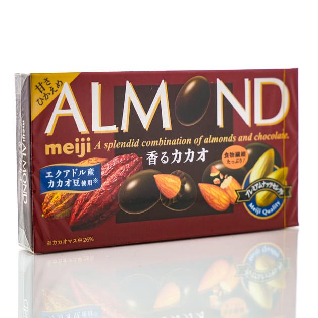 Миндаль в черном шоколаде Meiji Almond 79 г (28264856)