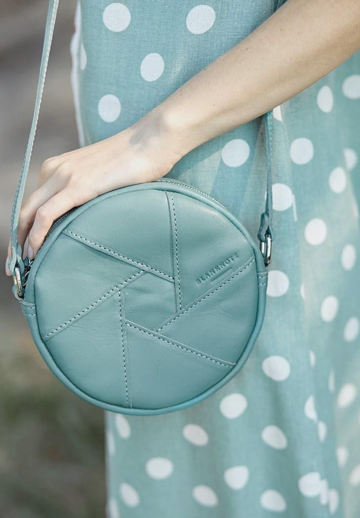 Жіноча сумка шкіряна кругла Бон-Бон Бірюзовий (A-026399) Жіноча сумка шкіряна кругла Бон-Бон Бірюзовий (A-026399)