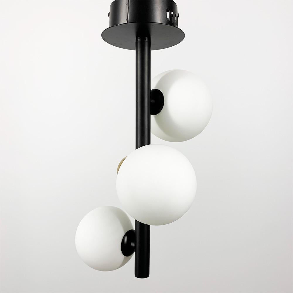 Светильник удлиненный на 3 белых плафона Черный (MJ 86/3 BK)