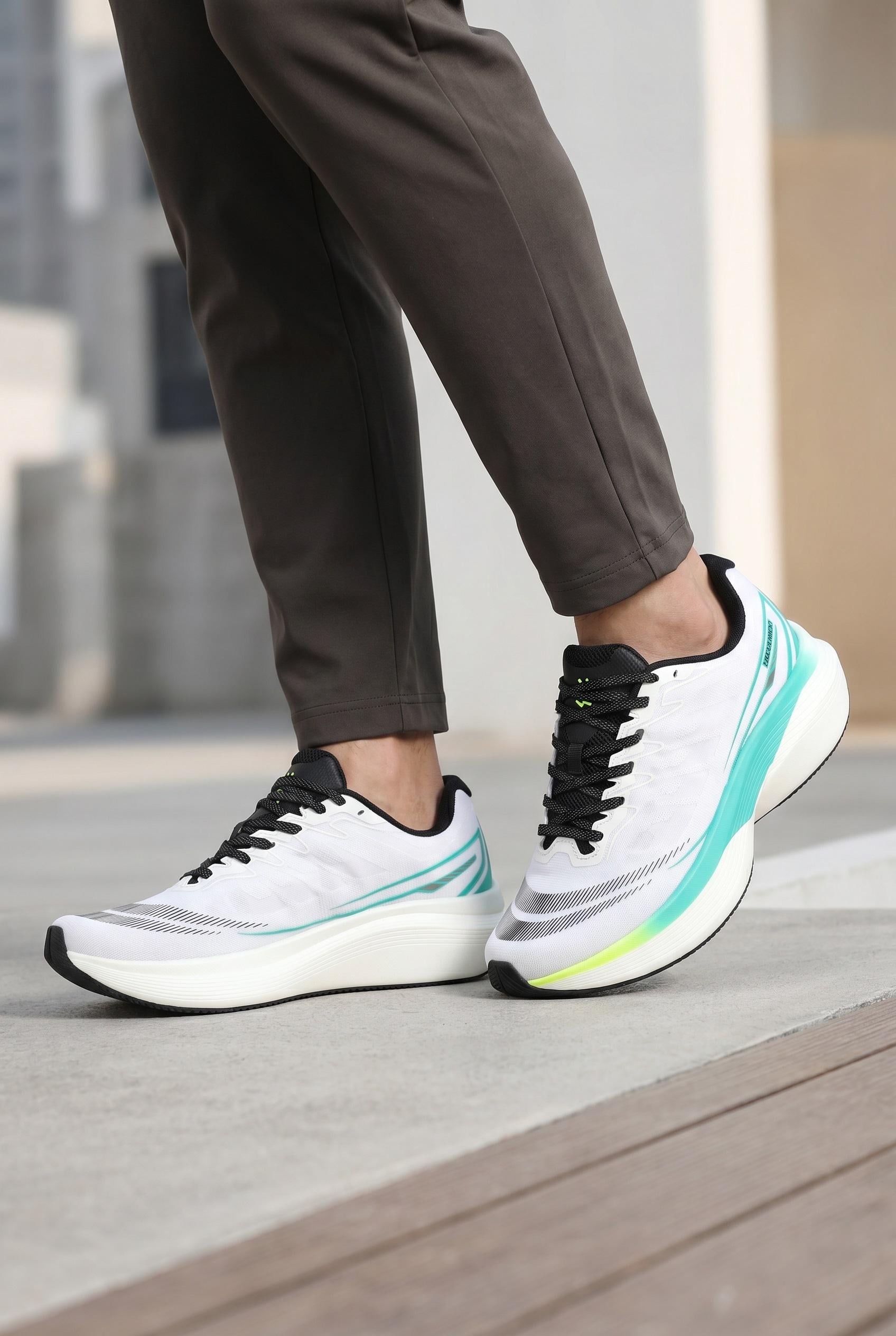 Кроссовки мужские Where Uwear 350899 р. 42 Белый (350899_42) Кроссовки мужские Where Uwear 350899 р. 42 Белый (350899_42)