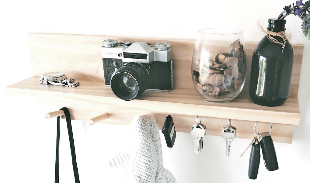 Вешалка для сумок из дерева Сортени 3 Бланже (ВСУ-305501)