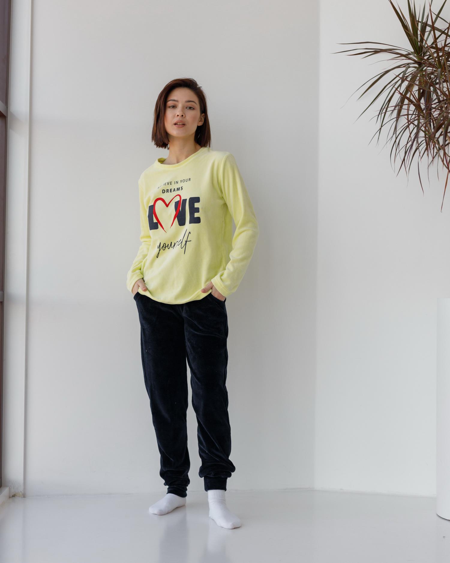 Костюм велюровый женский с брюками Love yourself XL Желтый (87106)