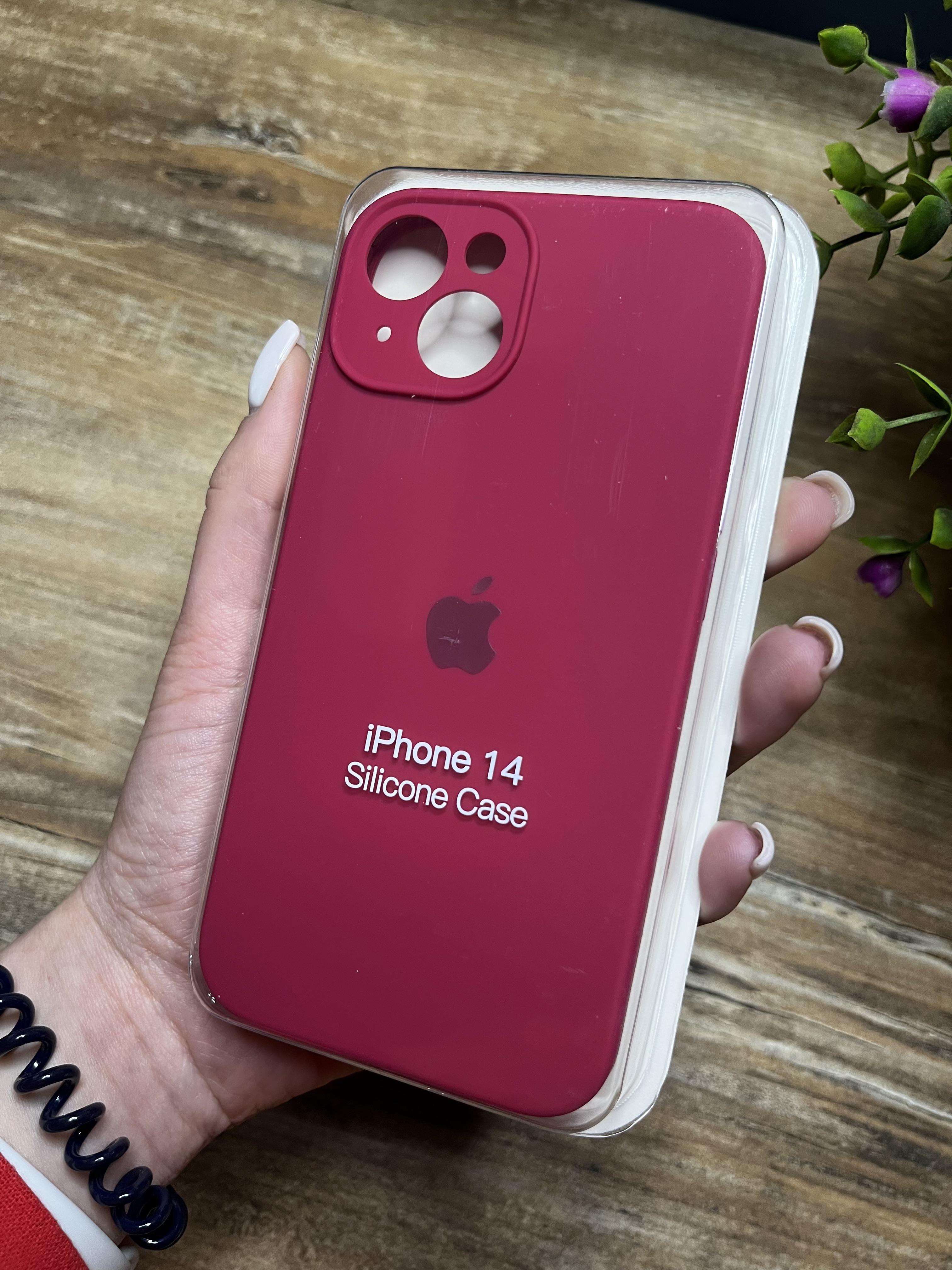 Чехол накладка на iPhone (Айфон) 14 закрытый низ и закрытая камера silicone case full camera Apple - фото 1