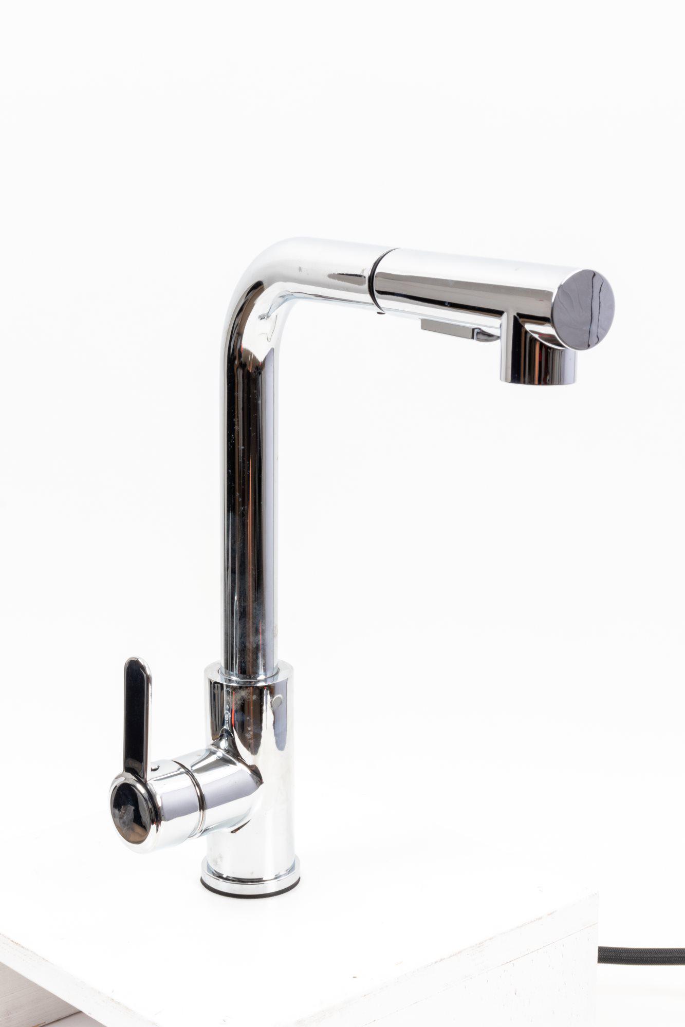 Смеситель кухонный Platinum polished FC-1 с выдвижной лейкой - фото 2 Смеситель кухонный Platinum polished FC-1 с выдвижной лейкой - фото 2