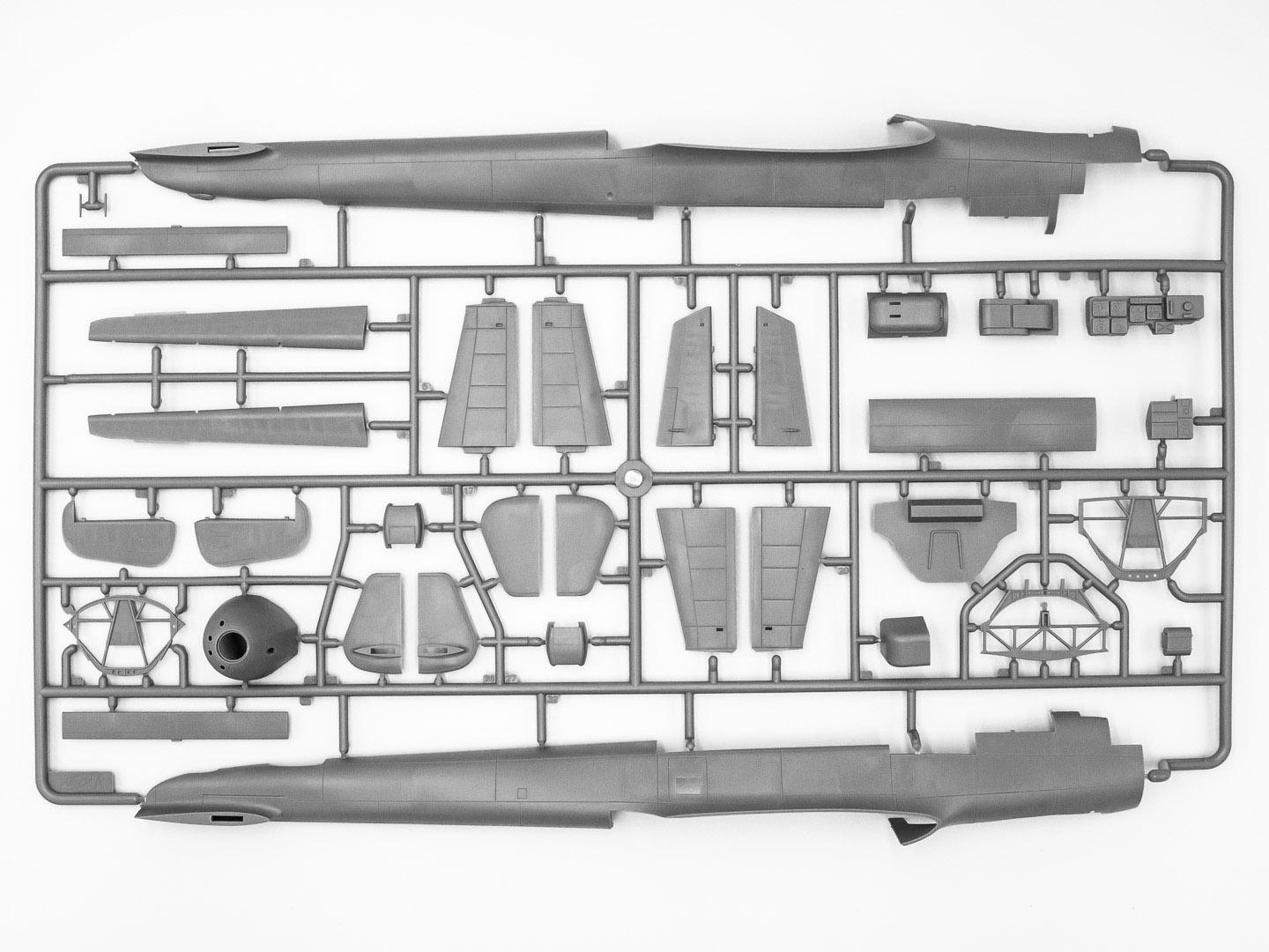 Сборная модель ICM Do 17Z-7 немецкий ночной истребитель 2 Мировой войны (48245) - фото 3