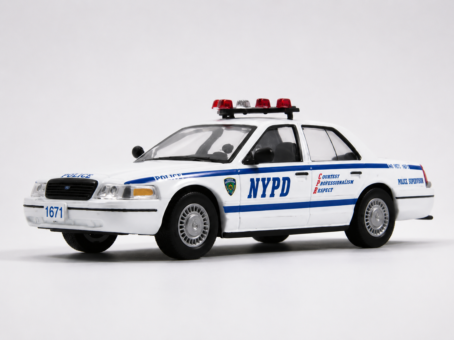 Колекційна модель Ford Crown Victoria поліція США 1998 Поліцейські машини світу 1:43