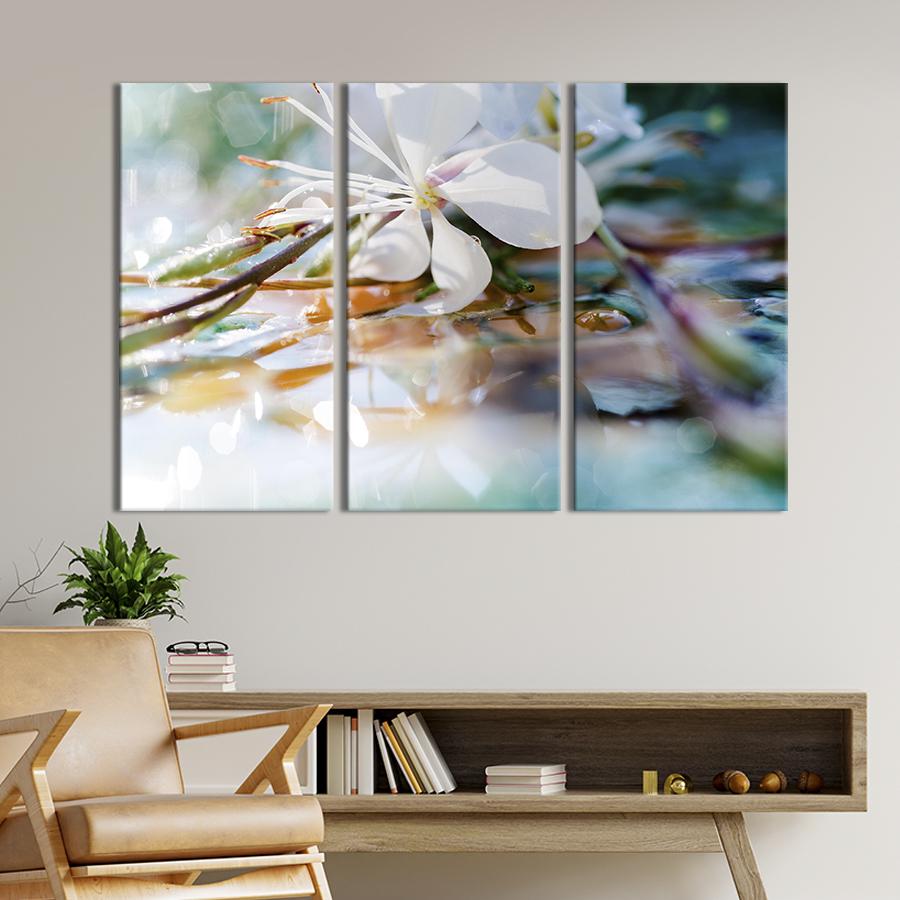 Картина на холсте триптих Одинокий белый цветок 156x100 см (782-31)