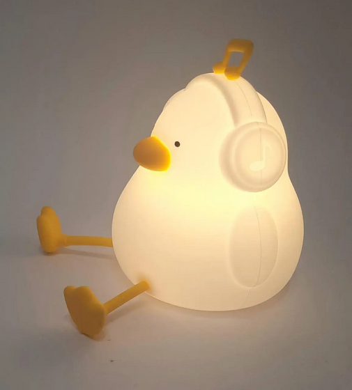 Нічник дитячий силіконовий Каченя в навушниках з таймером (YH-327-W) - фото 2 Нічник дитячий силіконовий Каченя в навушниках з таймером (YH-327-W) - фото 2