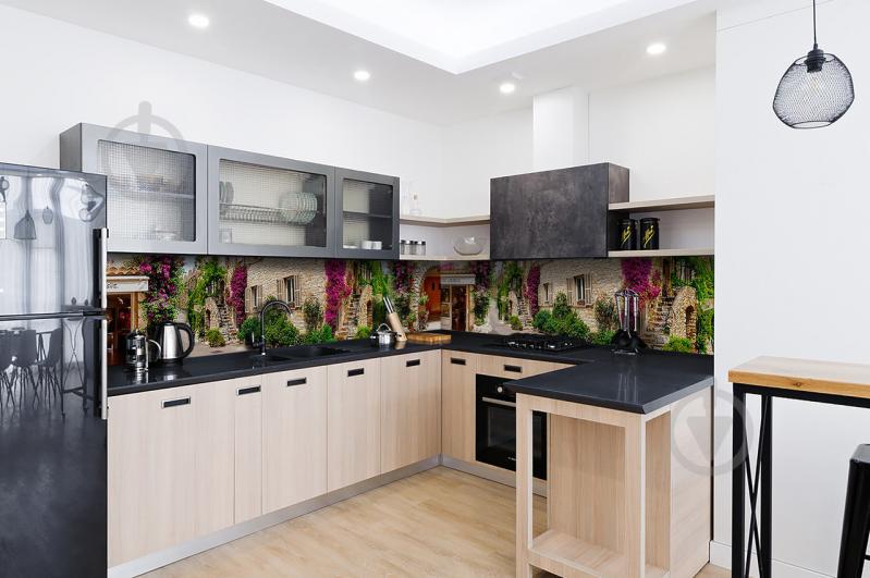 Скинали на кухню Zatarga «Зеленые улицы Прованса» 600х2500 мм виниловая 3Д наклейка кухонный фартук Z180663