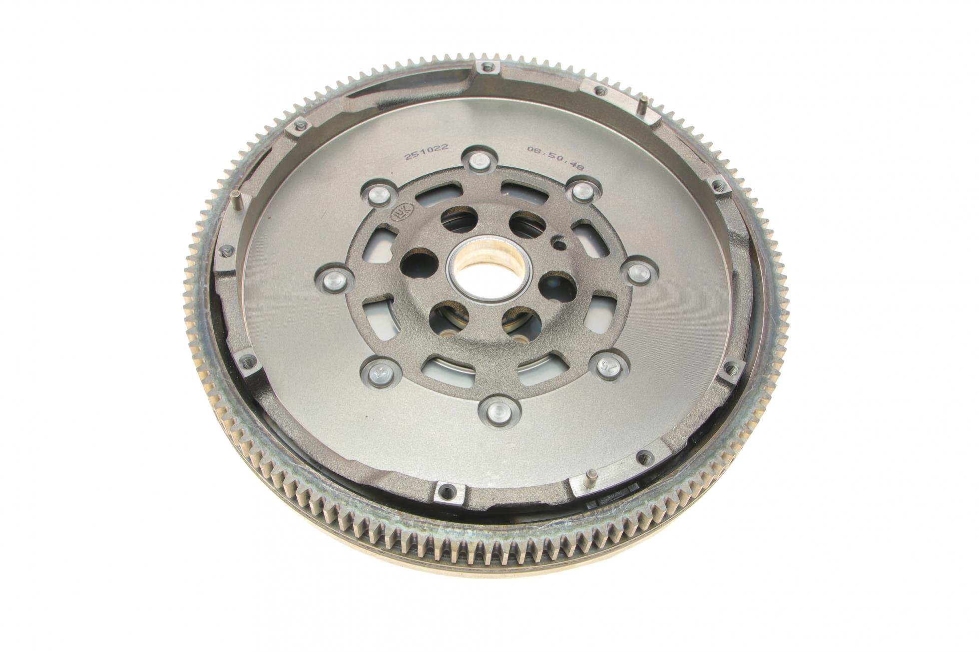 Маховик LUK 415 0557 10