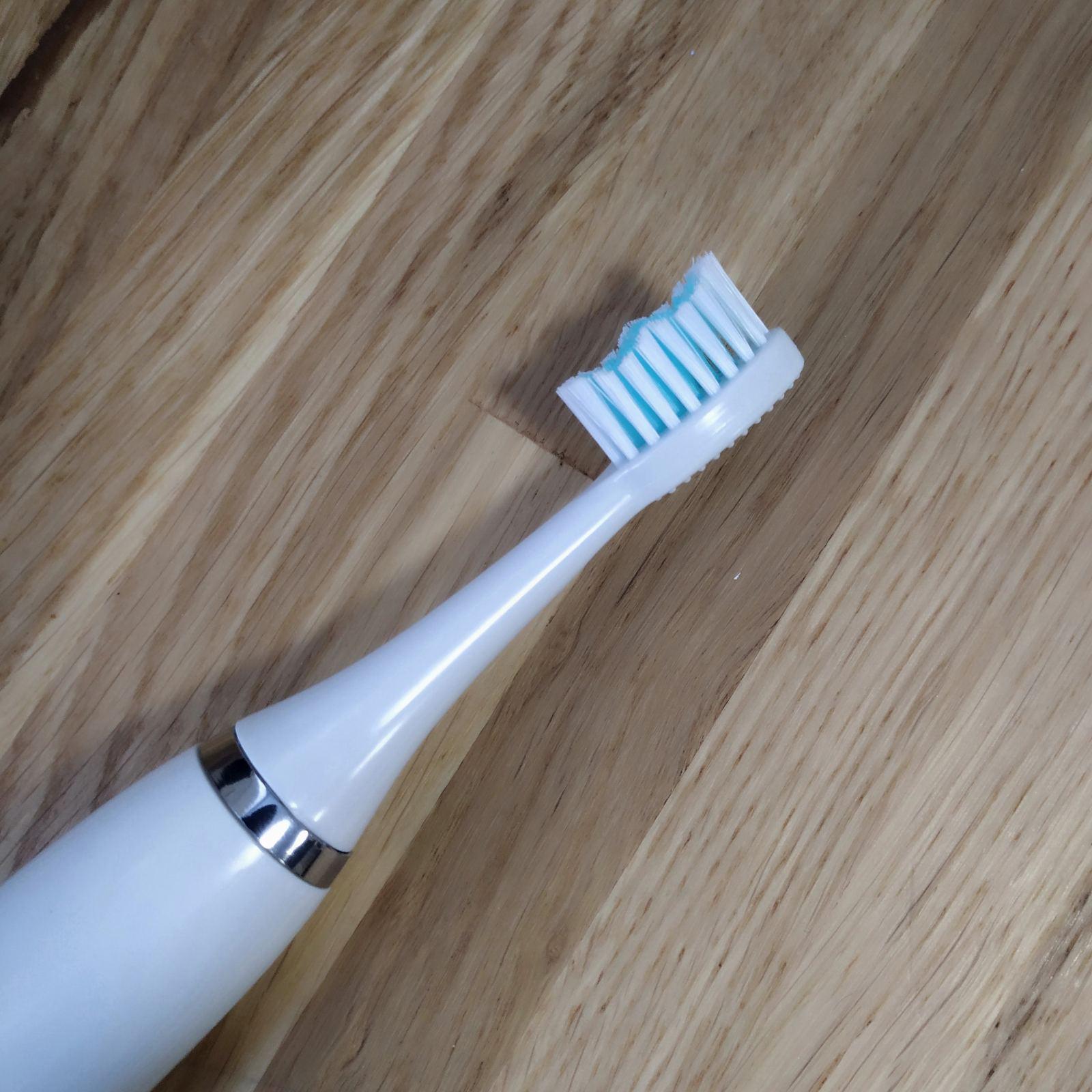 Детская звуковая зубная щетка на батарейке DIKANG OMQ98 Жираф - фото 4