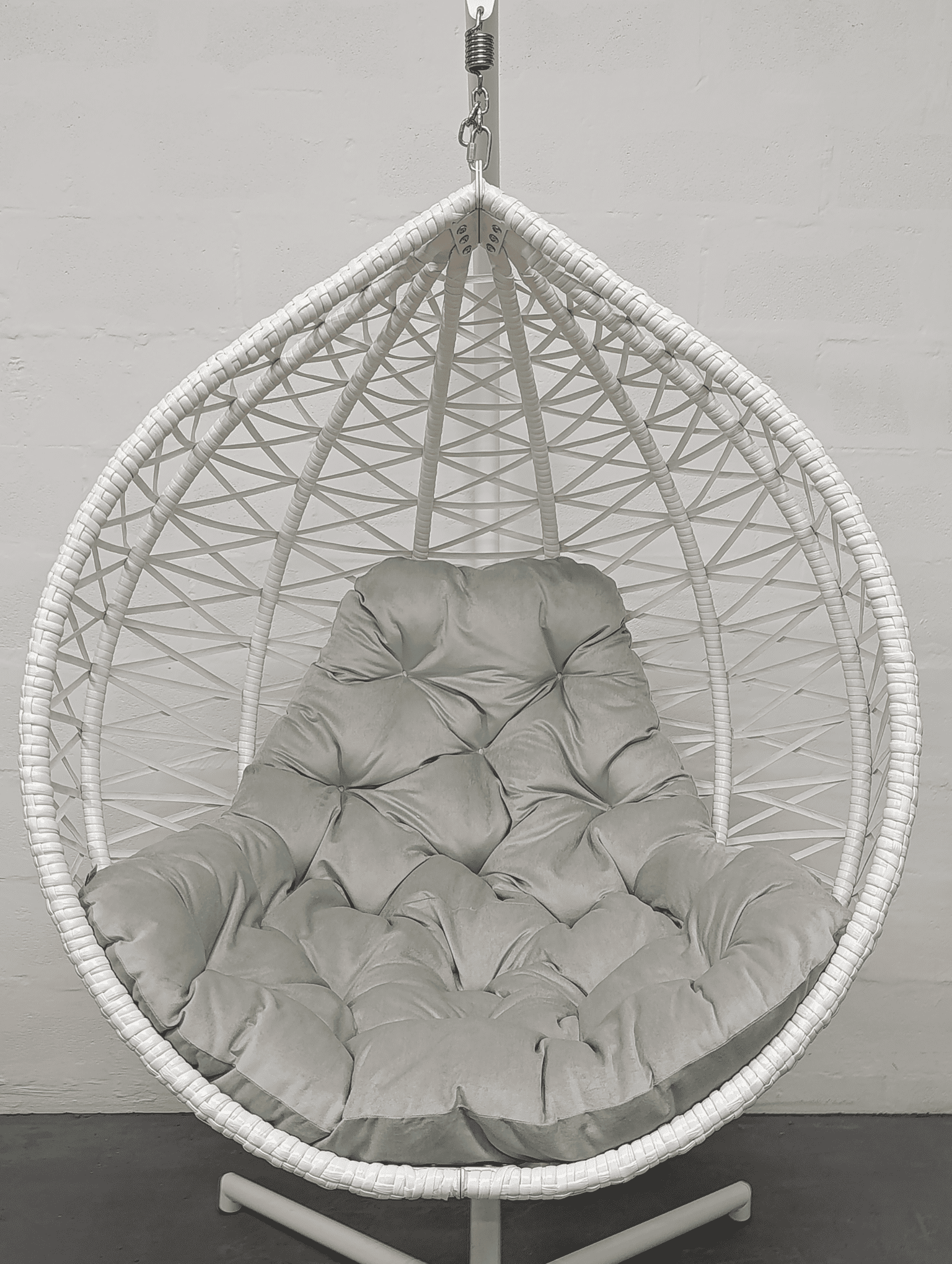 Подушка для кресла-кокона велюр 18 Серебристый тополь (5918) - фото 1 Подушка для кресла-кокона велюр 18 Серебристый тополь (5918) - фото 1