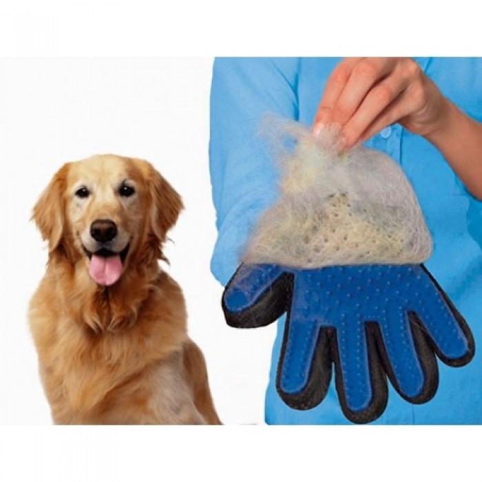 Рукавичка для вичісування тварин True Touch Pet Brush Gloves - фото 3 Рукавичка для вичісування тварин True Touch Pet Brush Gloves - фото 3