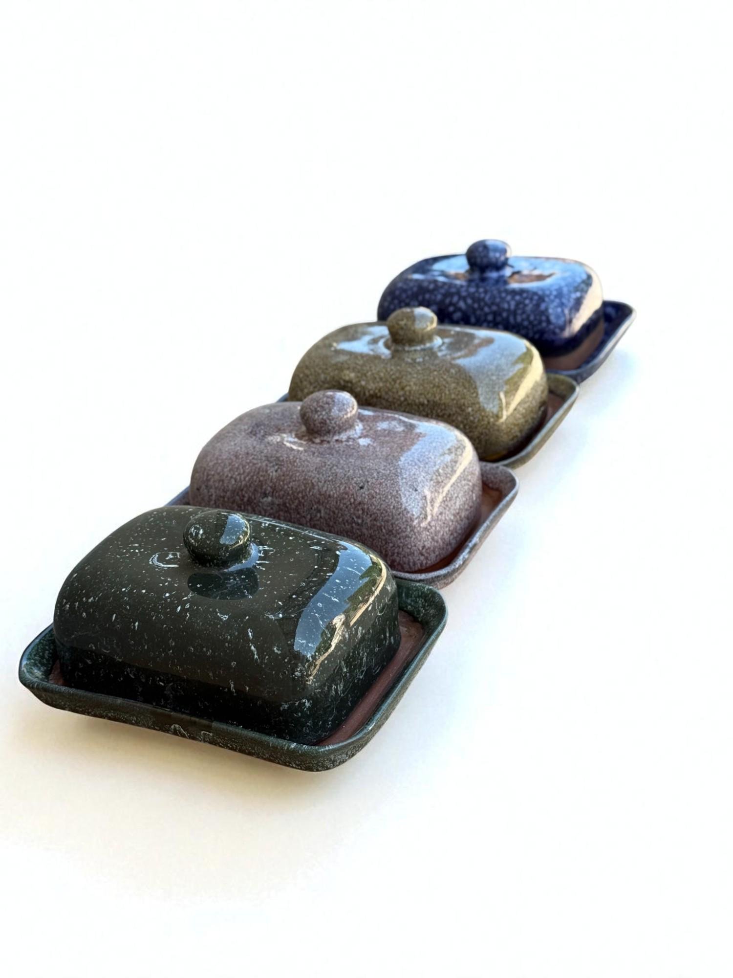 Набор масленок для сливочного масла с крышкой 4 шт. (28833544) - фото 14 Набор масленок для сливочного масла с крышкой 4 шт. (28833544) - фото 14