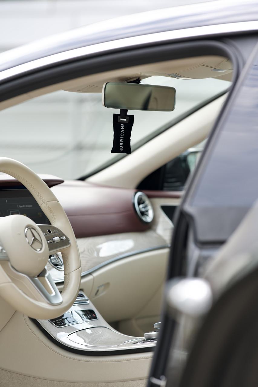 Автомобільний ароматизатор Hurricane BLACK MIRROR STANDART - фото 5 Автомобільний ароматизатор Hurricane BLACK MIRROR STANDART - фото 5