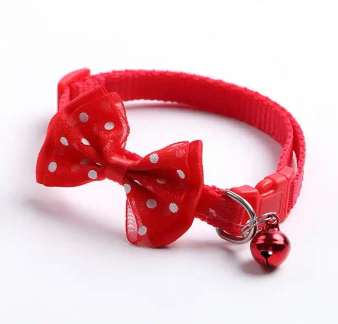 Нашийник з дзвіночком для котів та собак 19-32 см Red (54447)