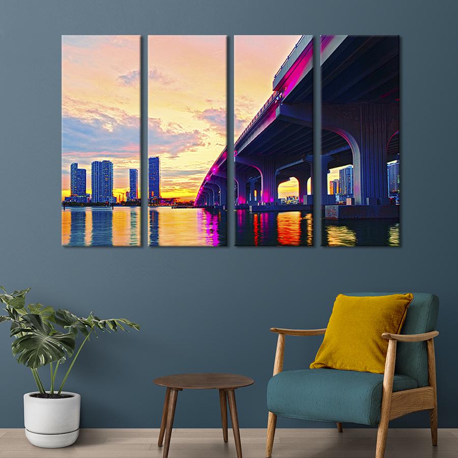 Картина модульная из 4 частей Закат солнца над современным городом XL 209x133 см (357-41)