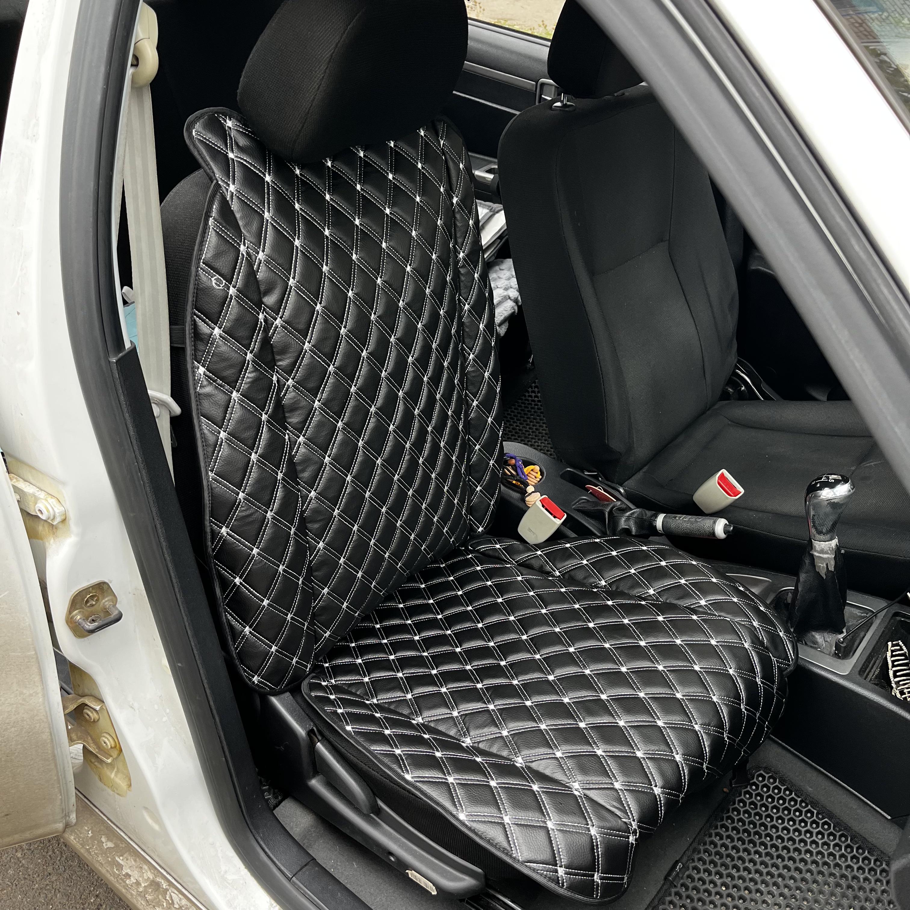 Накидка універсальна на переднє сидіння авто з екошкіри 1 шт. Чорний з білим