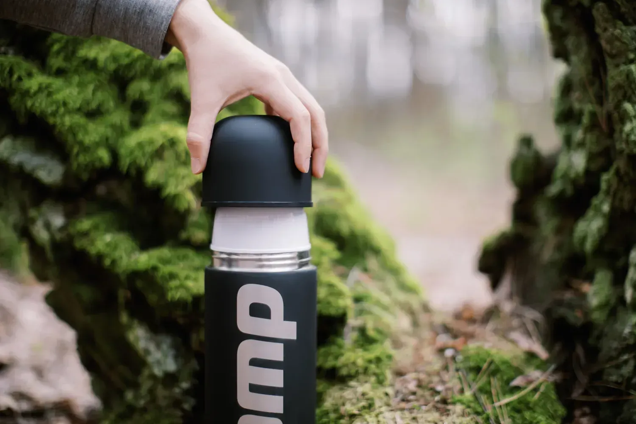 Термос Tramp Soft Touch для чаю та кофе 0,75 л Чорний (TRC-108 black) - фото 6 Термос Tramp Soft Touch для чаю та кофе 0,75 л Чорний (TRC-108 black) - фото 6