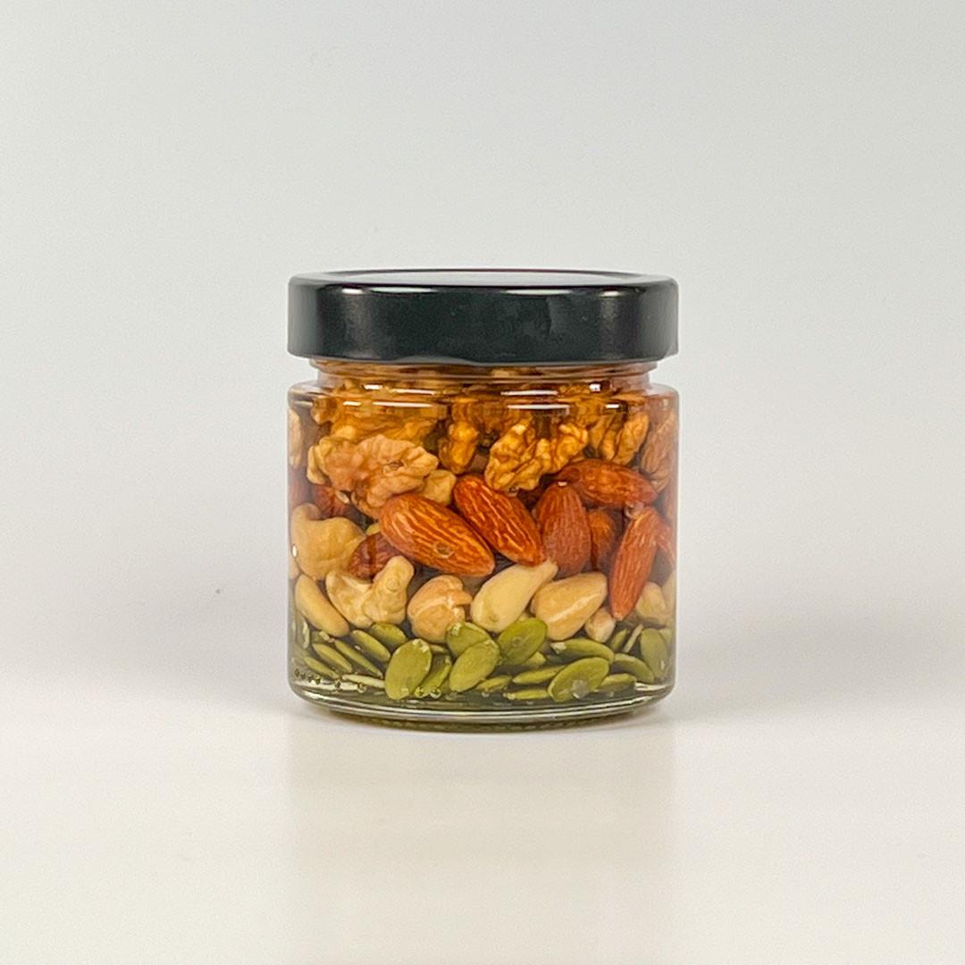 Ассорти из орехов в акациевом Меду Треба 290 г