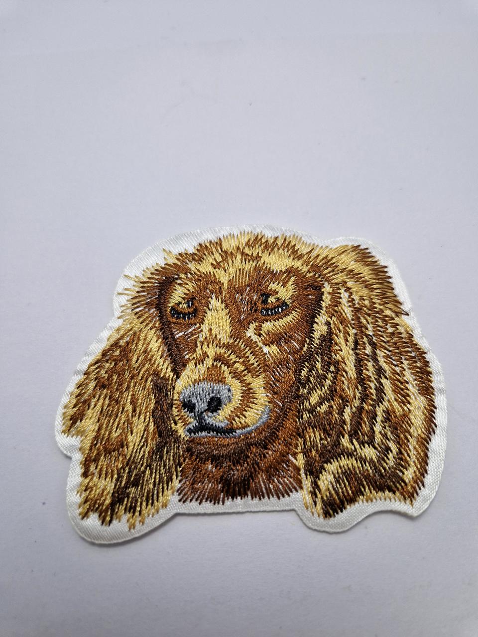 Нашивка термонаклейка-спаниель текстильная вышитая 8x6,5 см (1984062773)